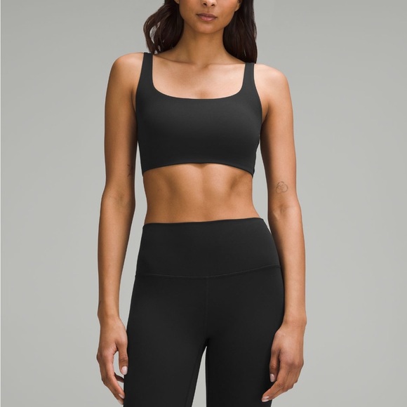 NWT Lululemon In Alignment Straight-Strap Bra *C/D CupBLACK